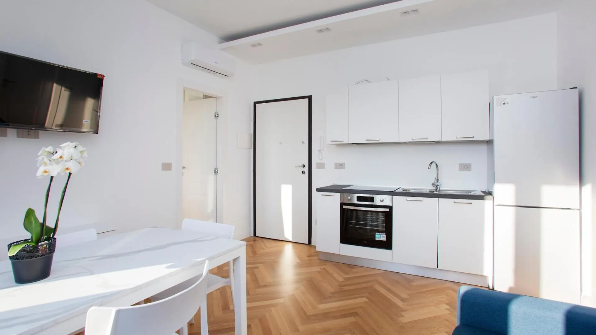 Apartman Fontana18 - Duomo Suites View Milánó