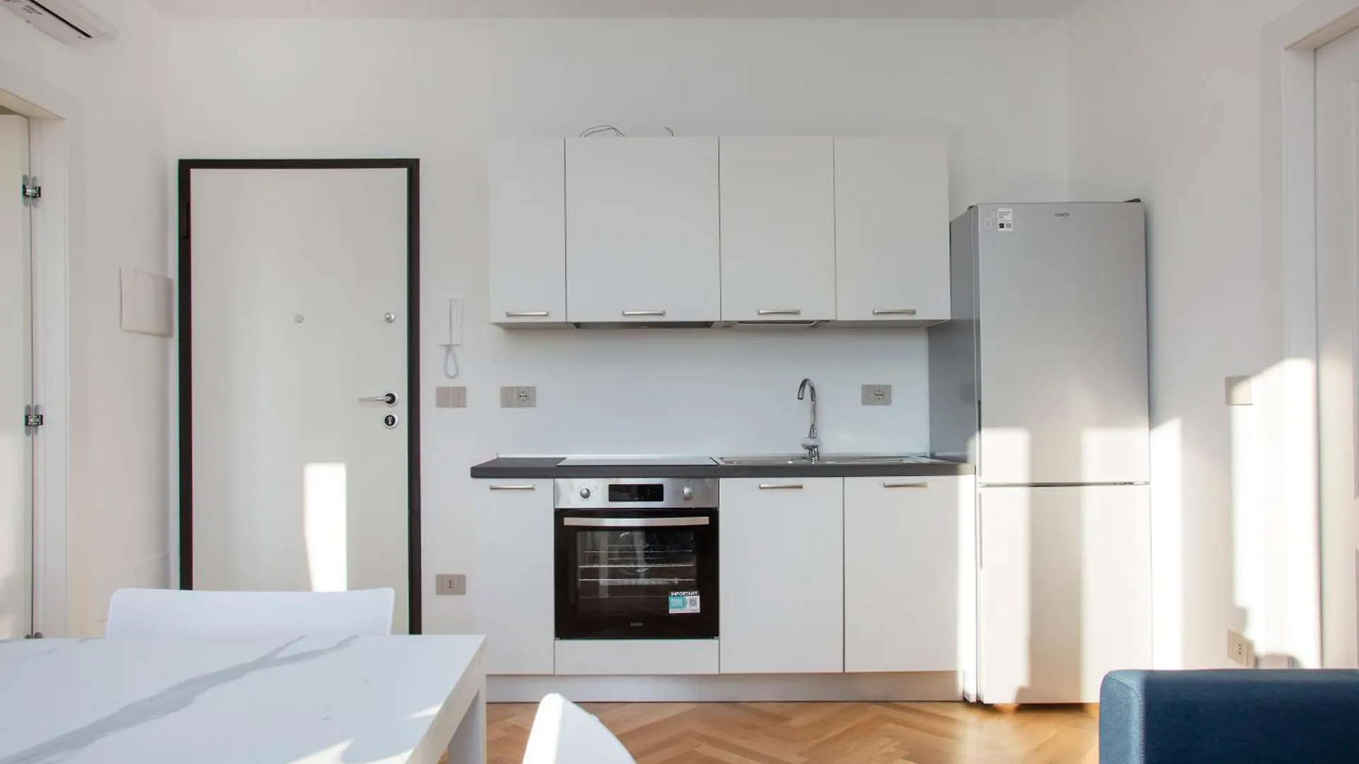 Apartman Fontana18 - Duomo Suites View Milánó